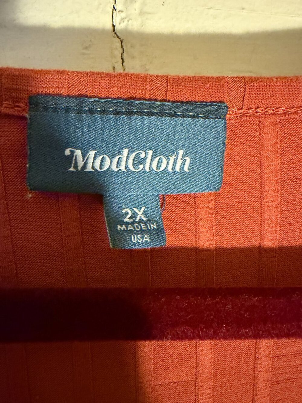 Modcloth Rust/Burnt Orange Ribbed Ruffle Hem Tee Sz 2X - Picture 6 of 8